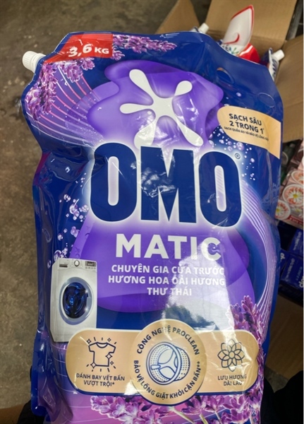 Nước giặt Omo matic cửa trước oải hương 3,6kg - Túi