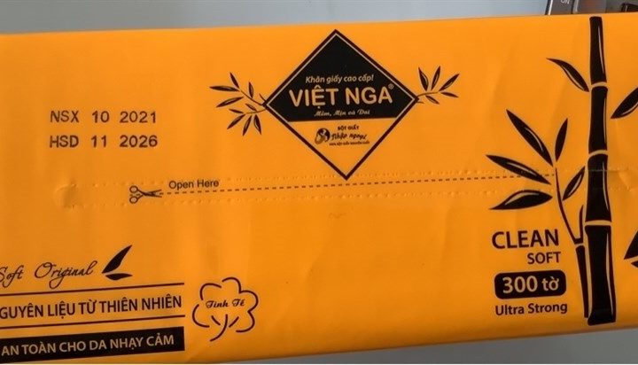 Hộp khăn giấy gấu trúc Việt Nga 300 tờ - bịch