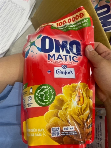 Nước giặt omo comfo 1.8kg - Túi